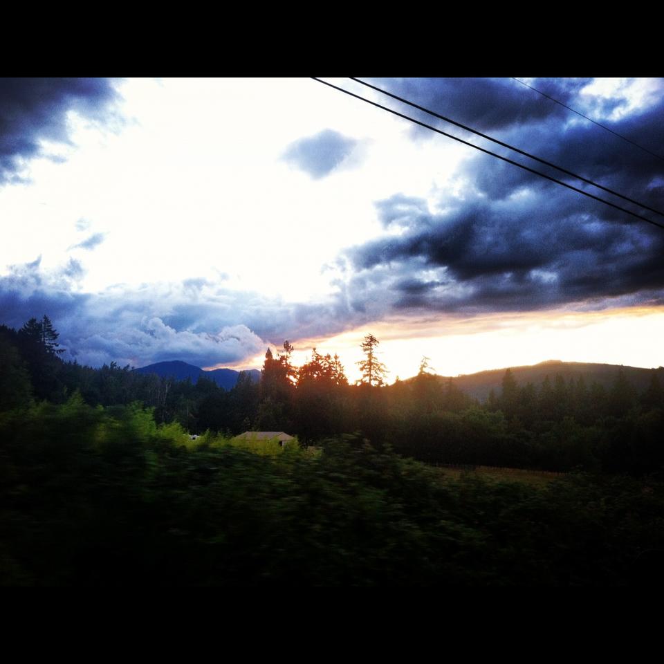 clouds during stage one of hood river enduro